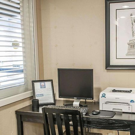 コンフォート イン インディアナポリス サウス I 65 エクステリア 写真